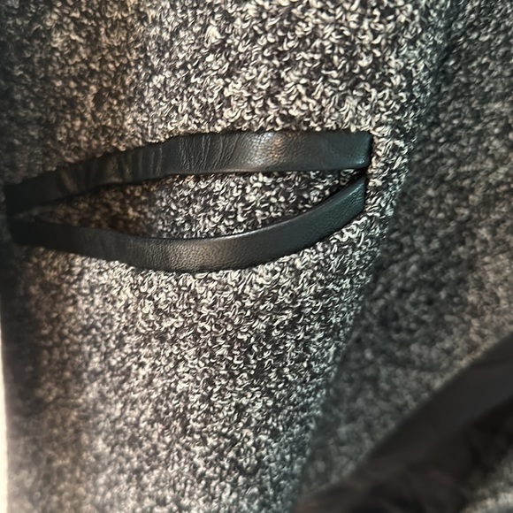 Vince grey Shawl Collar Asymmetric-Zip Coat size L with sweater collar - Picture 9 of 12